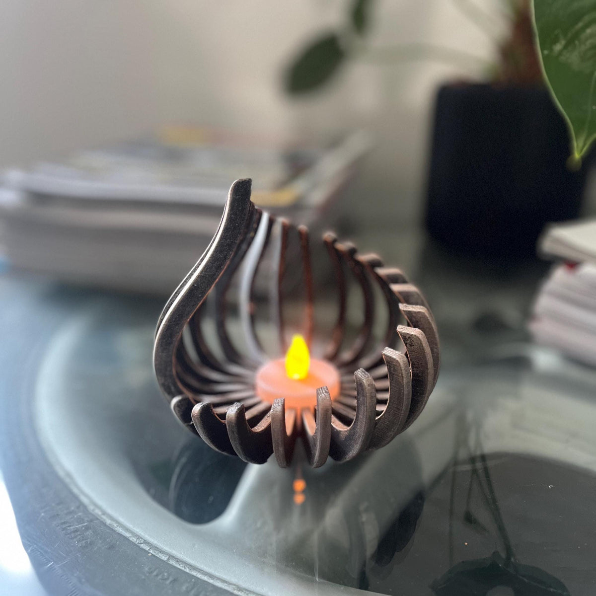 Modern Kerzenhalter für Teelichter - 3D Druck - metallic handbemalt