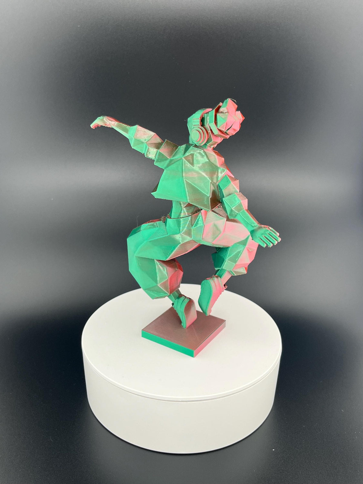 HipHop Dancer – 3D-Druck Tanz-Skulptur, auf Wunsch handbemalt