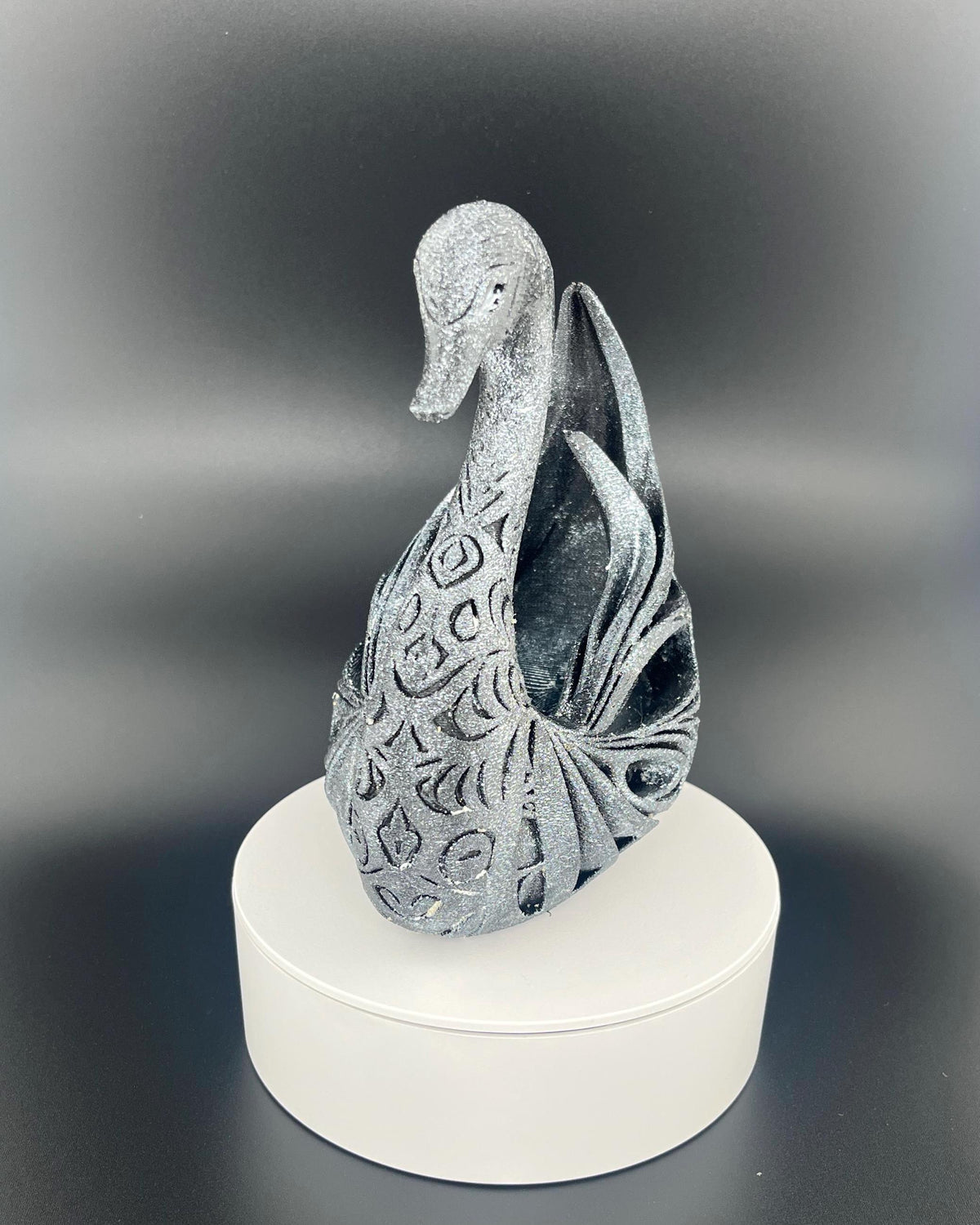 ornamental swan sculpture - elegant 3D print - key holder - modern animal figure