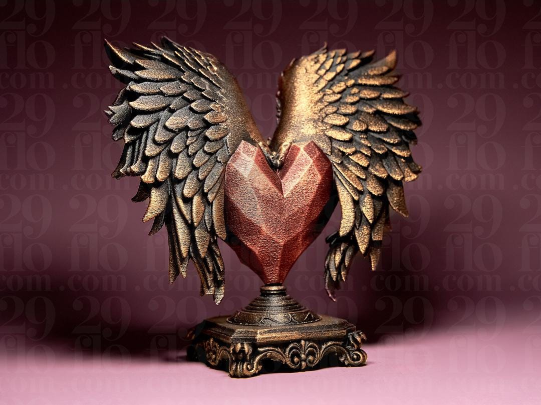 Sacred Winged Heart Statue - modern 3D print - love sculpture - baroque home decoration